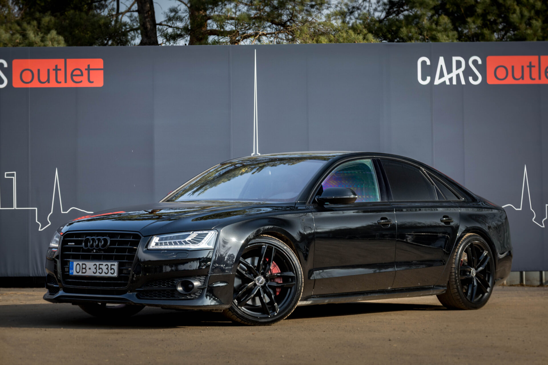 AUDI A8