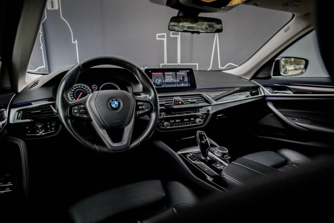 BMW 530I