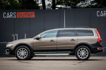 VOLVO XC70