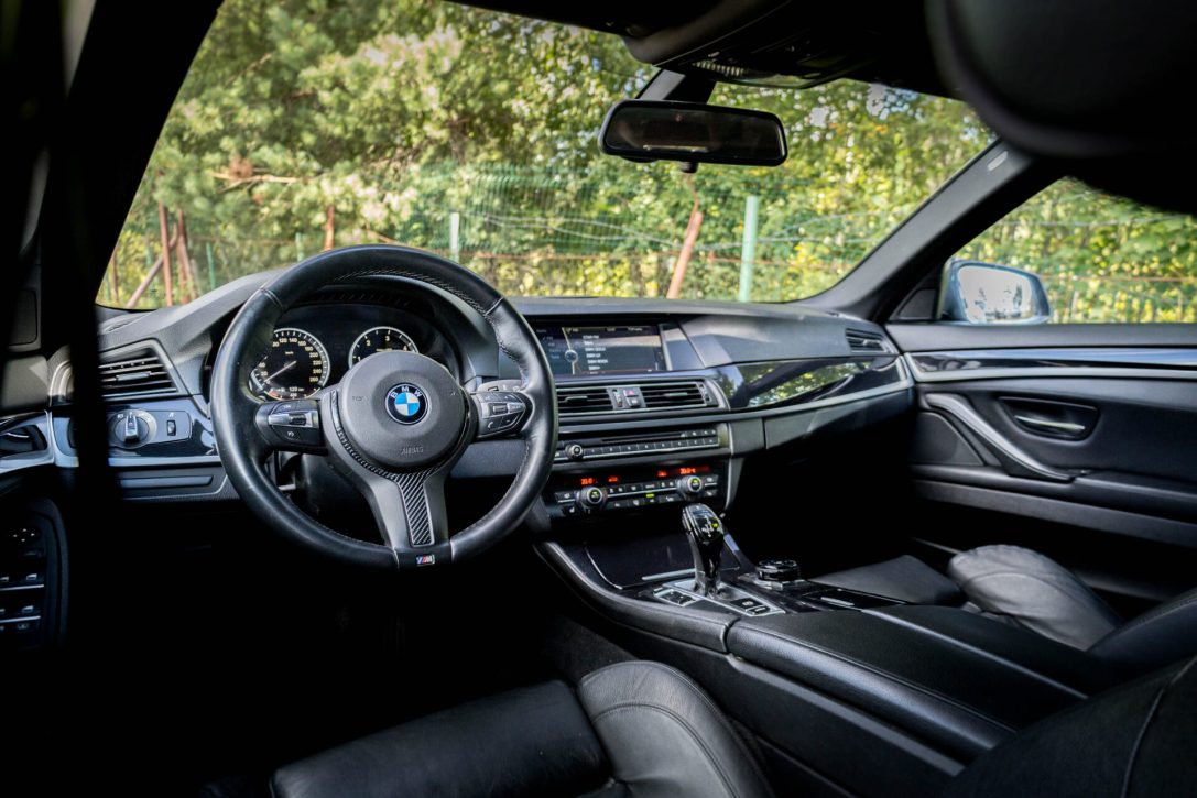 BMW 525