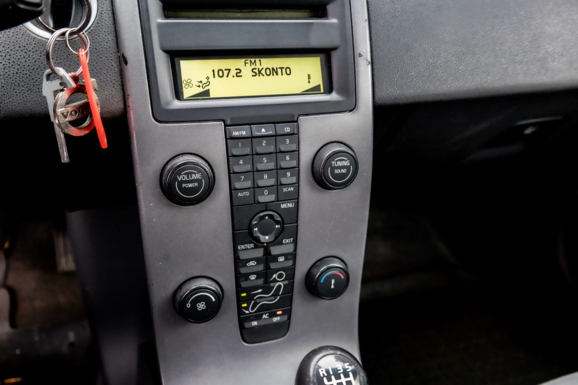 VOLVO S40