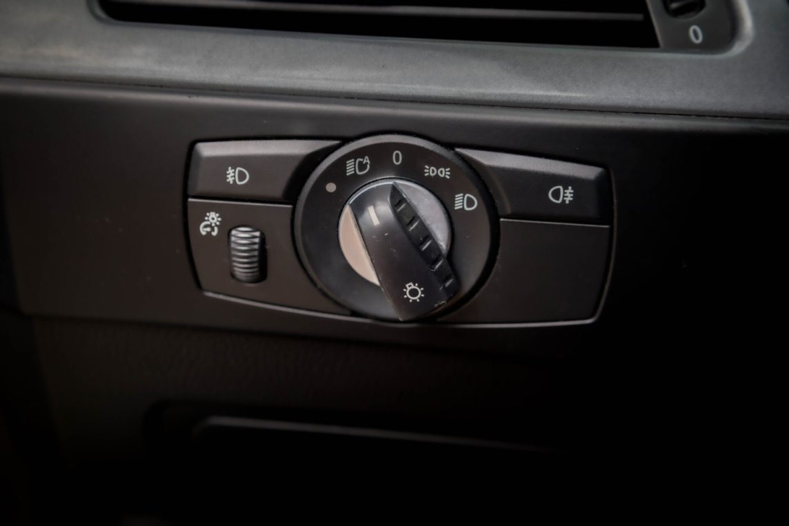 BMW 523