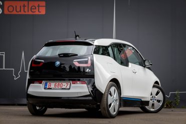 BMW I I3