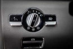 MERCEDES BENZ S320