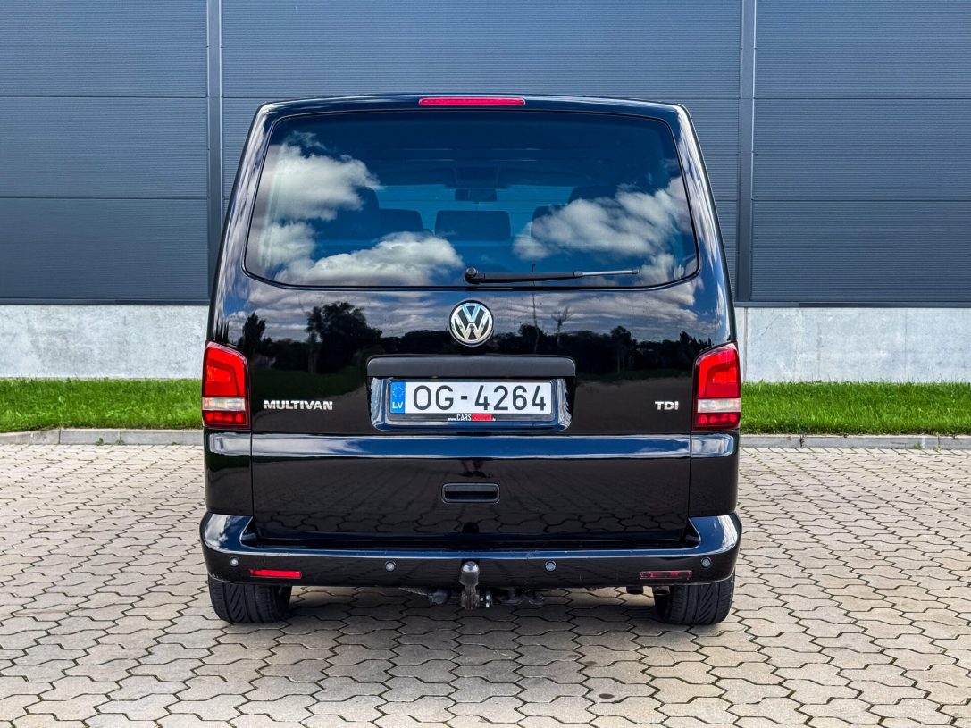 VW MULTIVAN STARTLINE