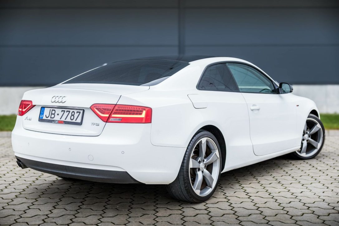 AUDI A5 COUPE