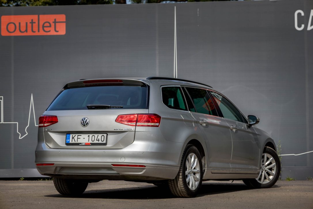 VW PASSAT