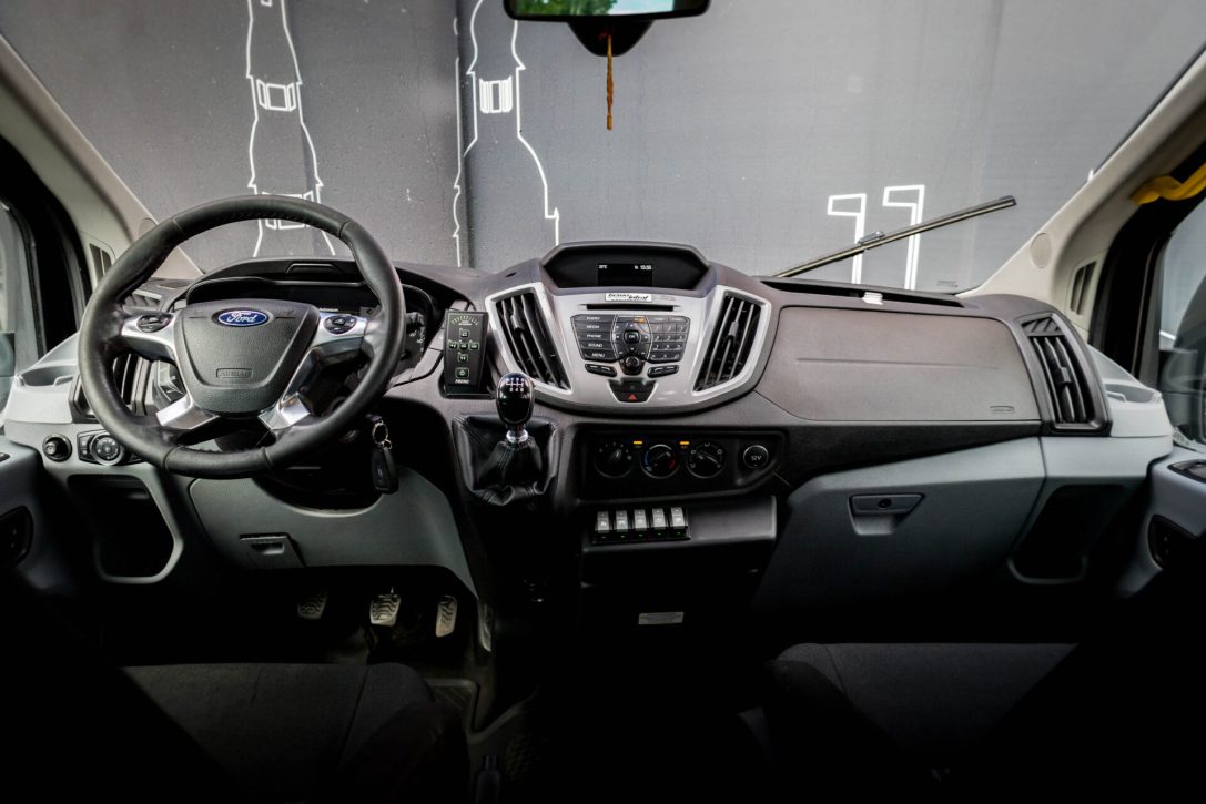 FORD TRANSIT