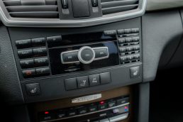 MERCEDES BENZ E350