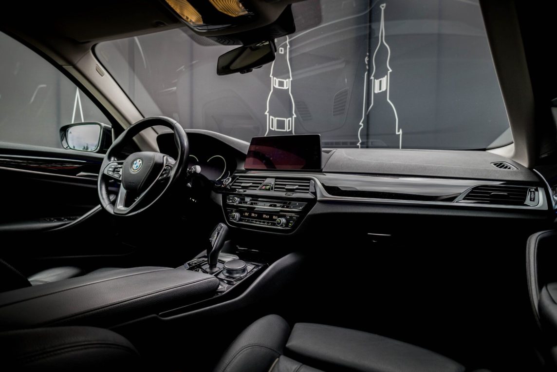 BMW 530I