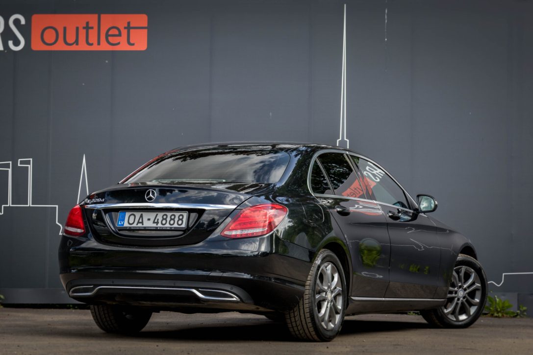 MERCEDES BENZ C 220 D