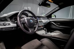 BMW 525
