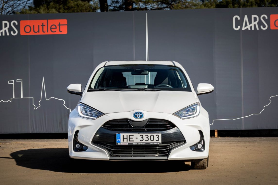 TOYOTA YARIS