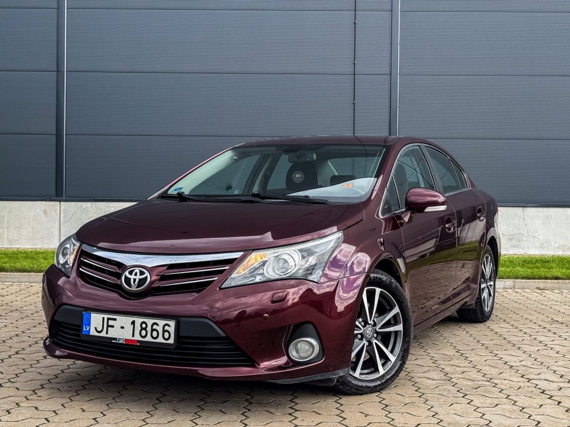 TOYOTA AVENSIS