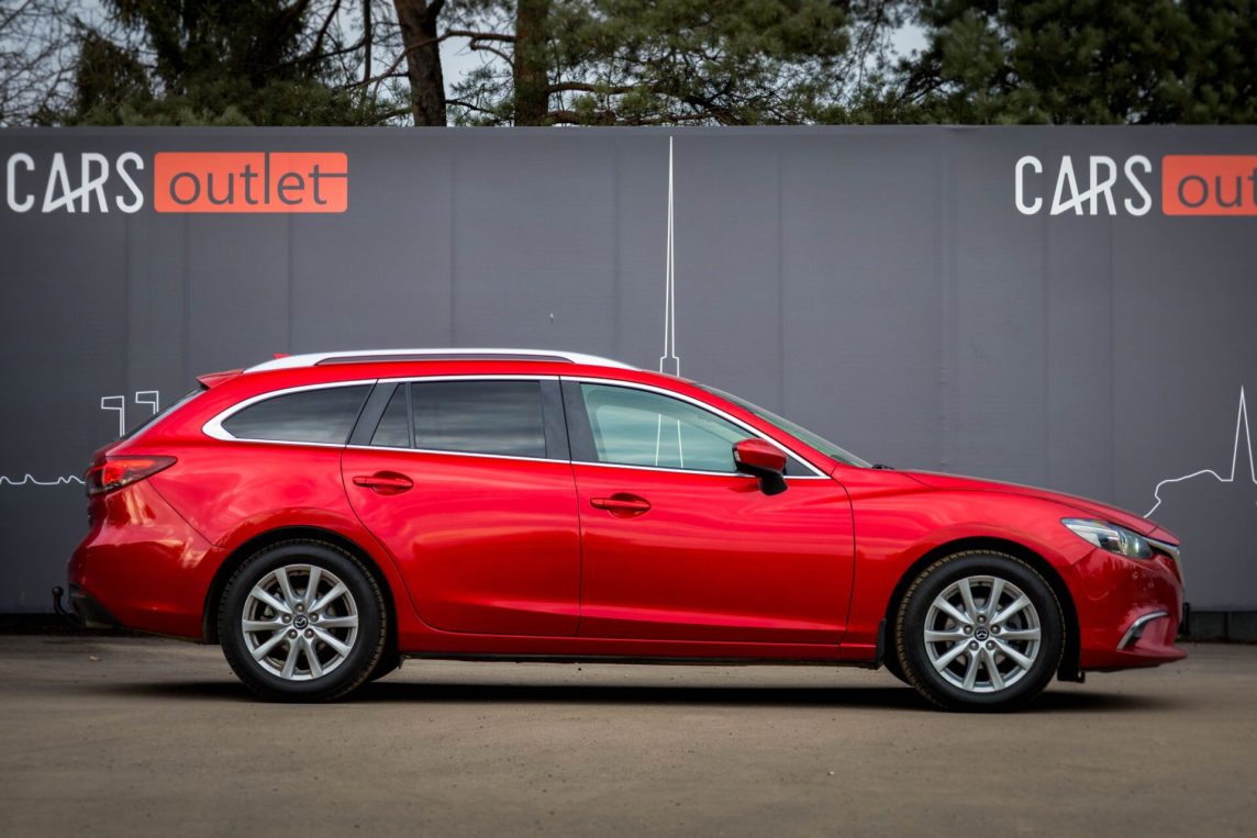 MAZDA 6