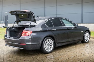 BMW 525