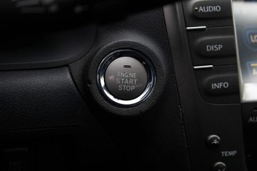 LEXUS IS 220