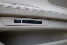 BMW 730
