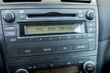 TOYOTA AVENSIS