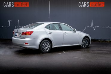 LEXUS IS 220