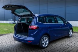 OPEL ZAFIRA TOURER
