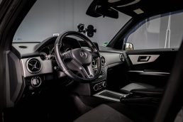 MERCEDES BENZ GLK 220