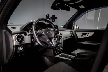 MERCEDES BENZ GLK 220