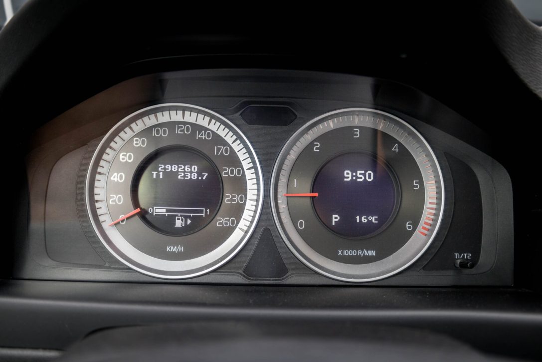 VOLVO XC70