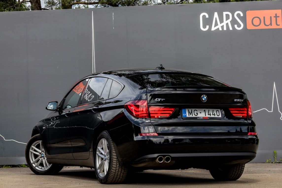 BMW 530