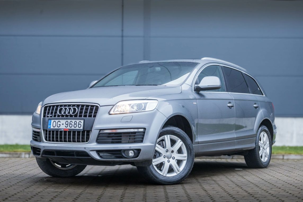 AUDI Q7