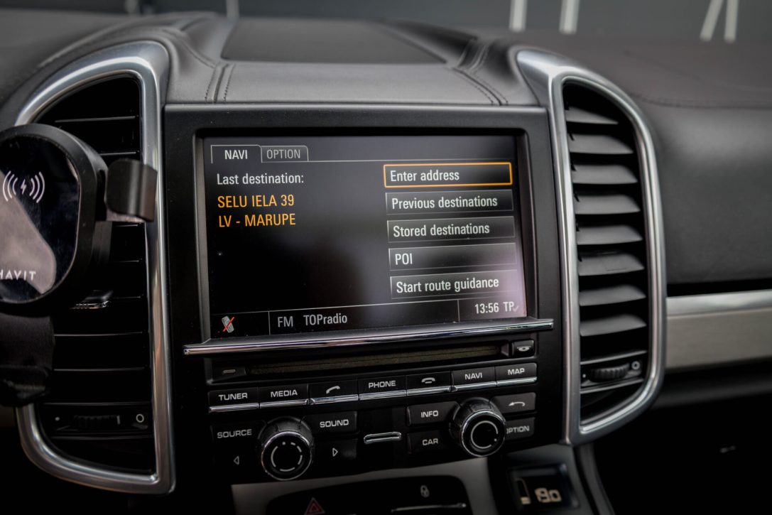 PORSCHE CAYENNE DIESEL