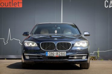 BMW 730