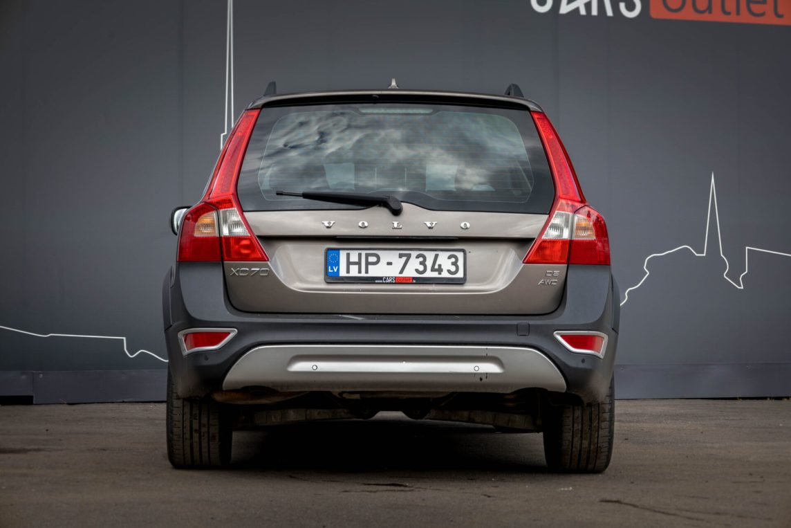 VOLVO XC70