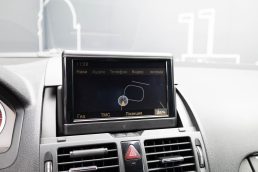 MERCEDES BENZ C320