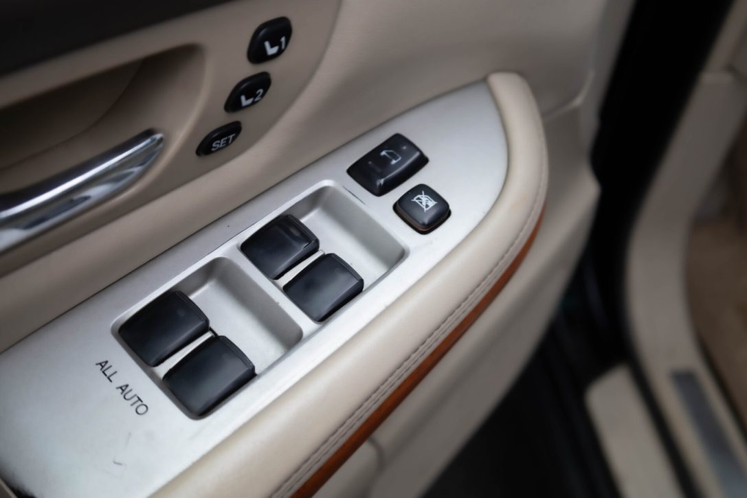 LEXUS RX 330