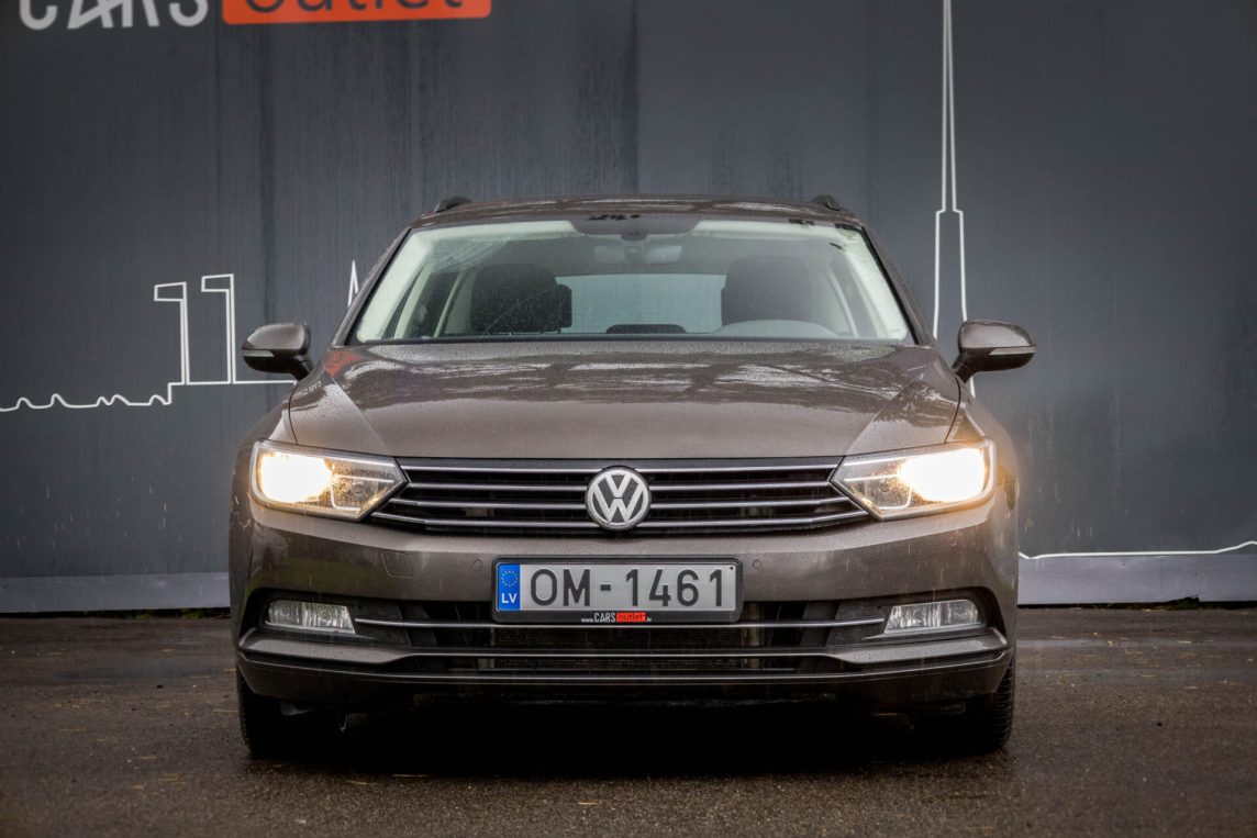 VW PASSAT