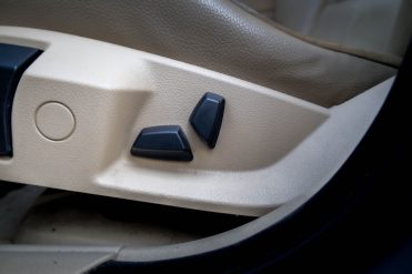 BMW 523