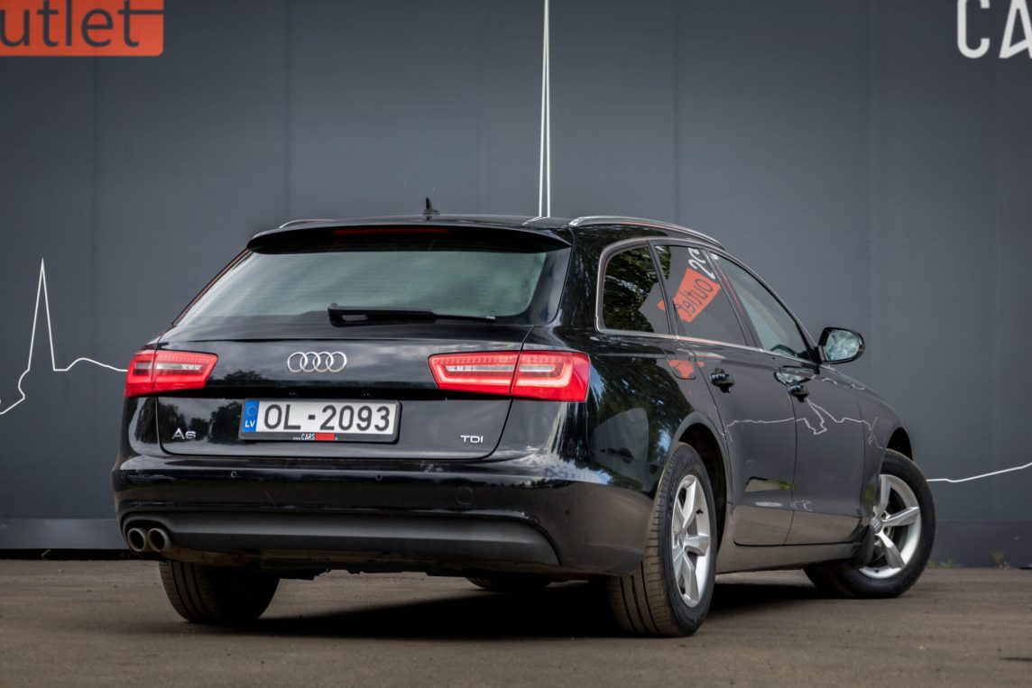 AUDI A6 AVANT