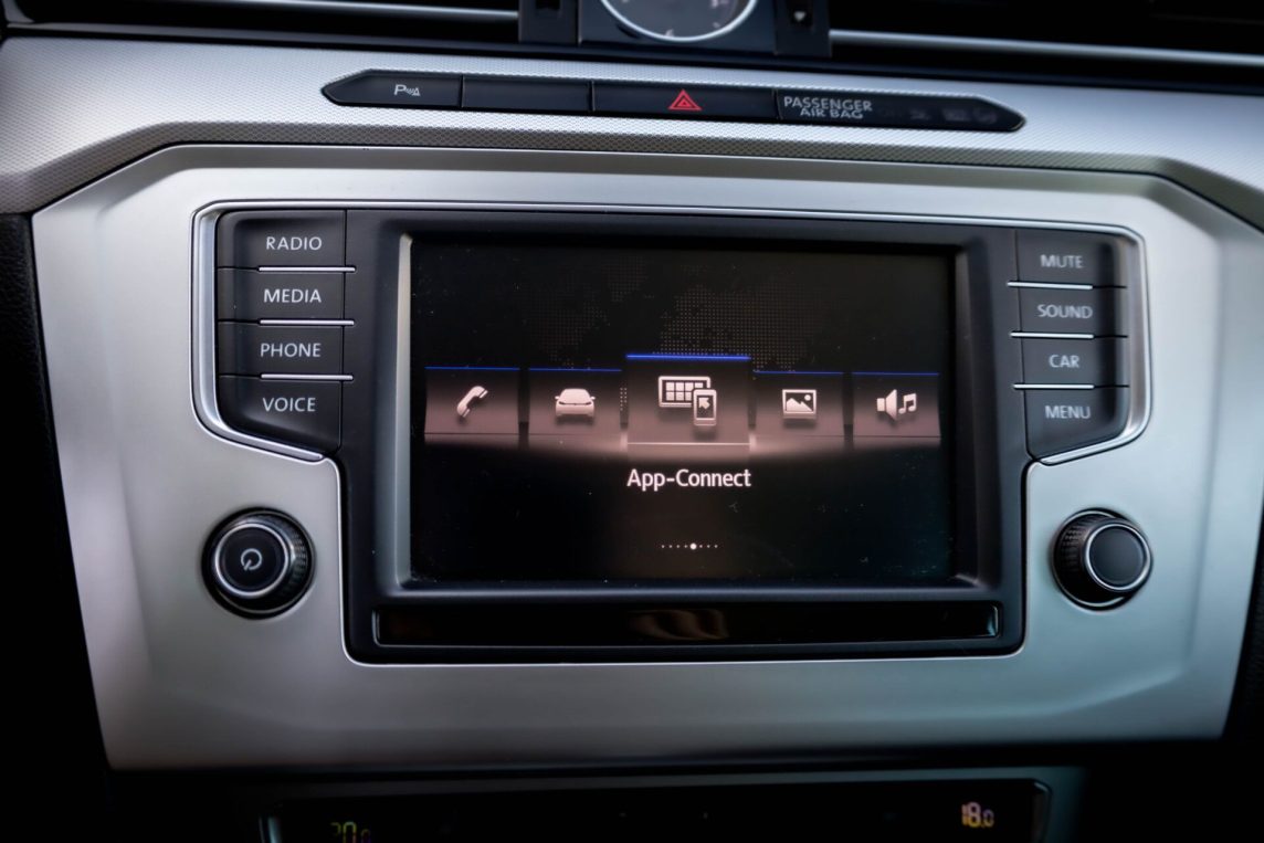 VW PASSAT