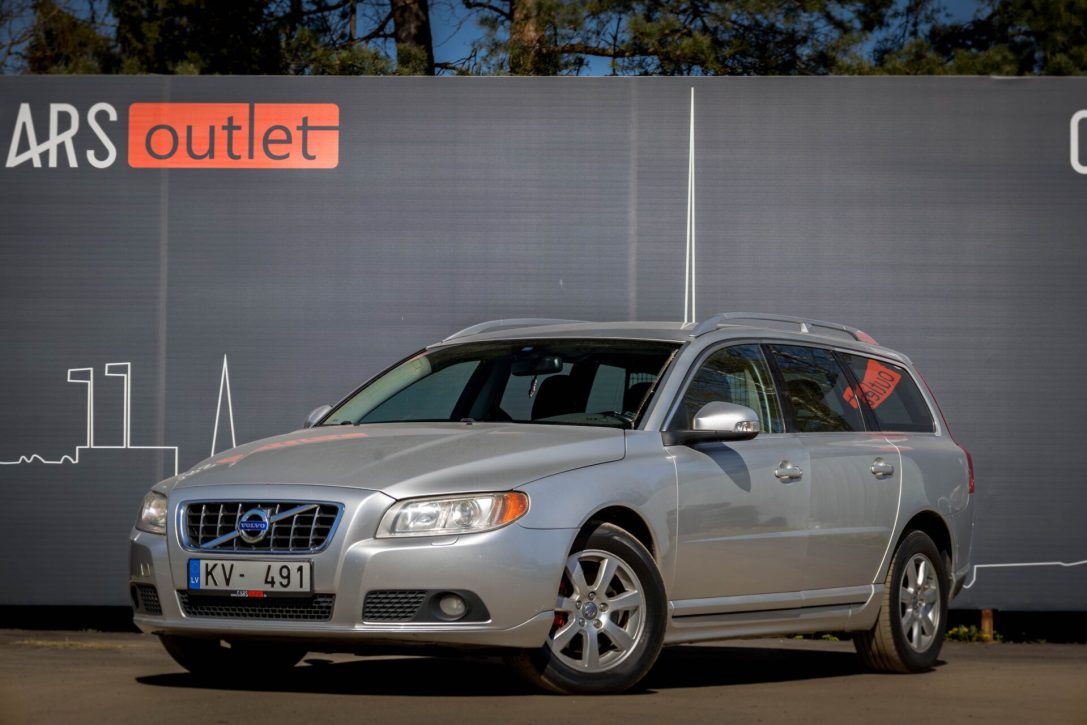 VOLVO V70