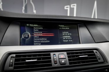 BMW 525