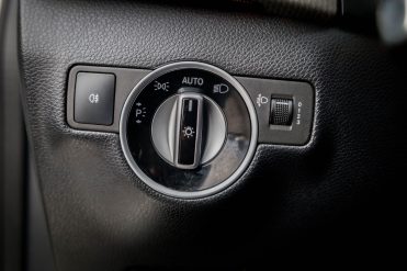 MERCEDES BENZ B 200