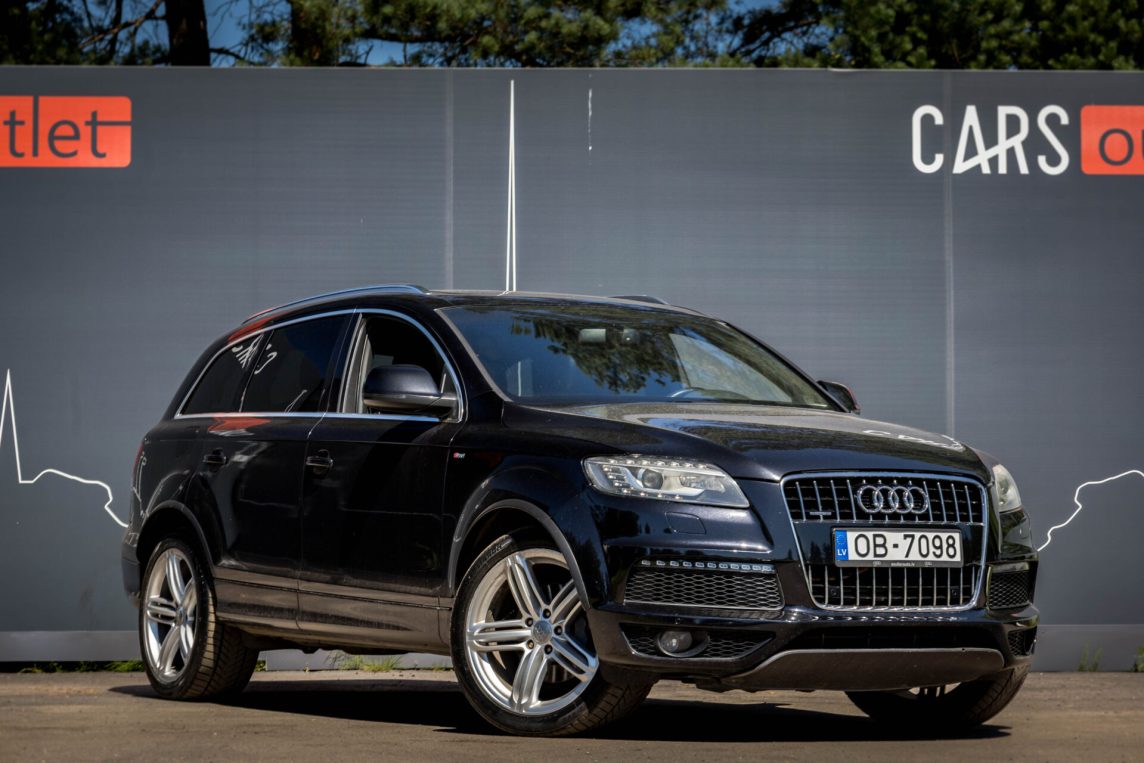 AUDI Q7