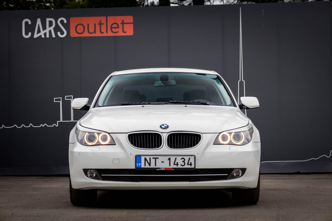 BMW 525