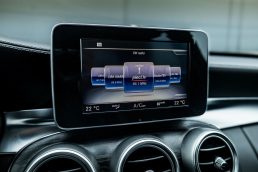 MERCEDES BENZ C200 BLUETEC