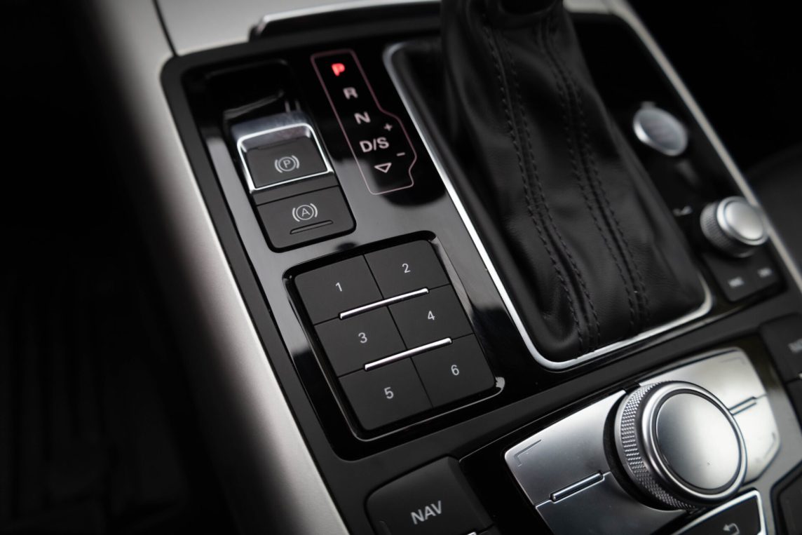 AUDI A6 LIMOUSINE