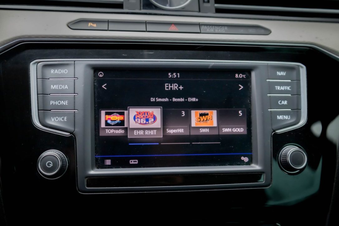 VW PASSAT