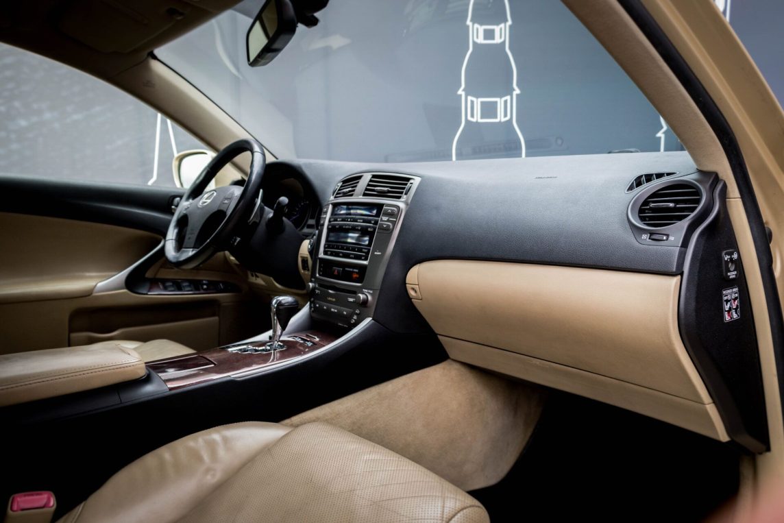 LEXUS IS 250
