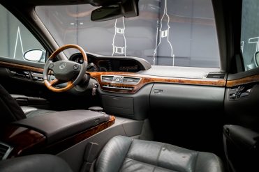 MERCEDES BENZ S320