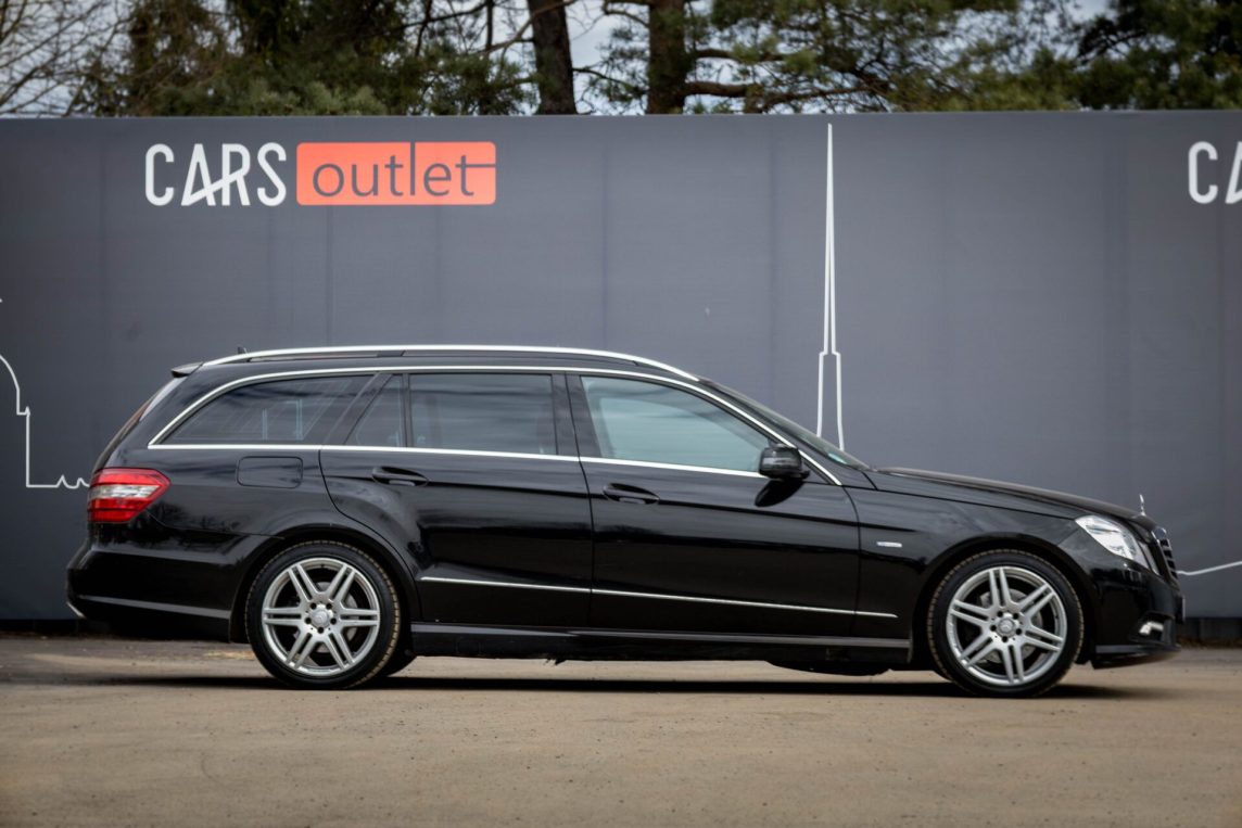 MERCEDES BENZ E350